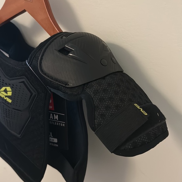 ATV protective vest. Black Eva bantam mini roost deflector. - Picture 5 of 5